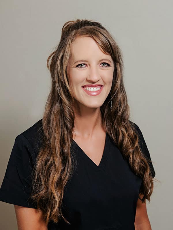Tera headshot hygienist art grand ave dental 0290