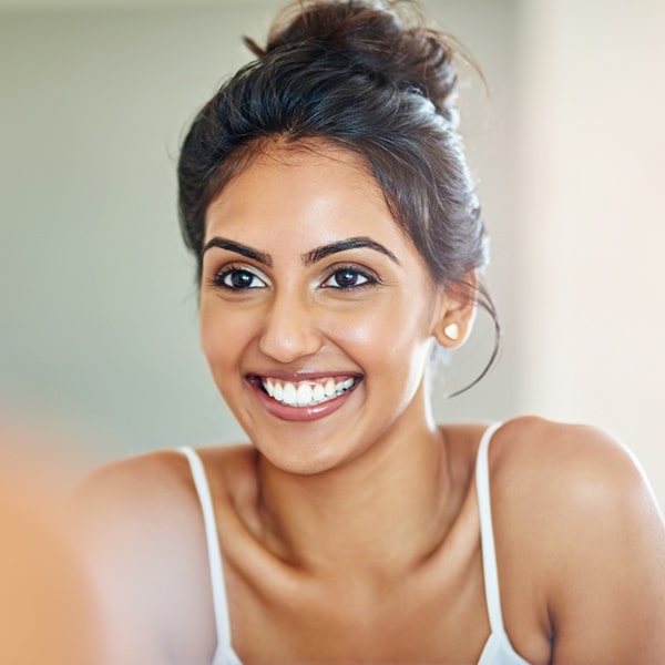 Cosmetic button 600 home