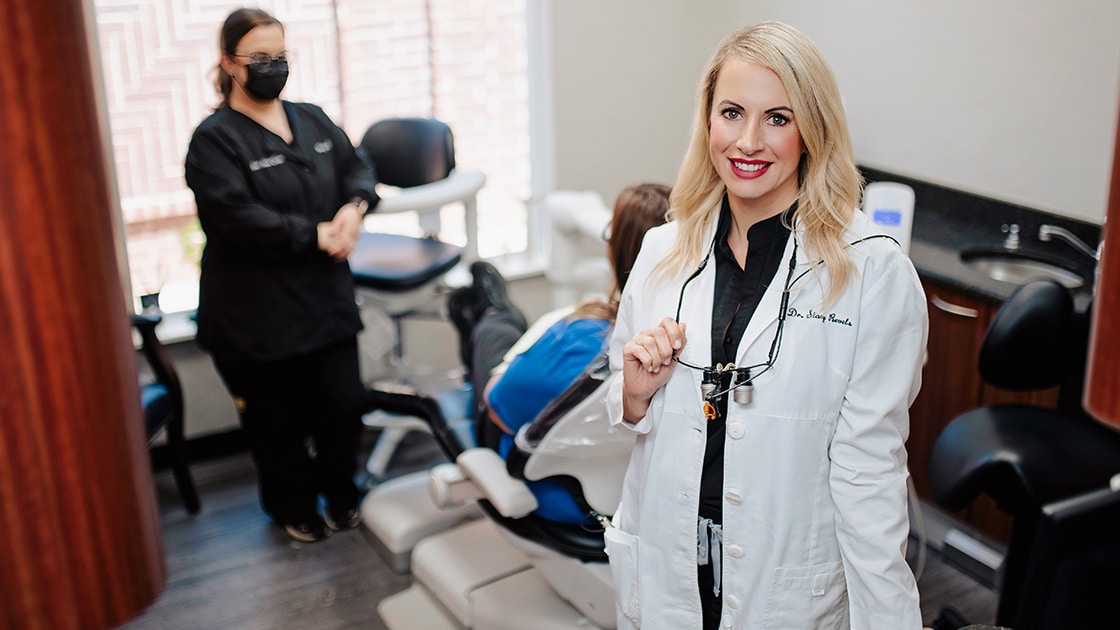 Doctor working photo1